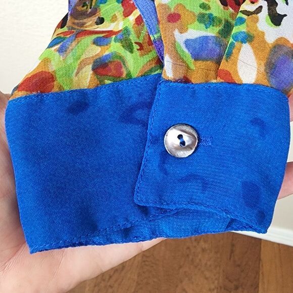 ARTSCAPES Blue Panorama Scenic Print Semi Sheer Top Size 1X (2239) - Picture 4 of 6